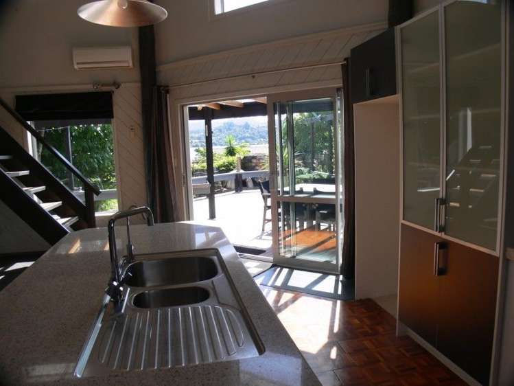 6b Triumph Dell Pauanui_22