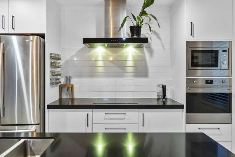 10 Te Wharo Drive Papamoa_7