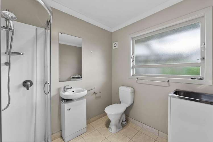 1/93 Barrack Road Mount Wellington_9