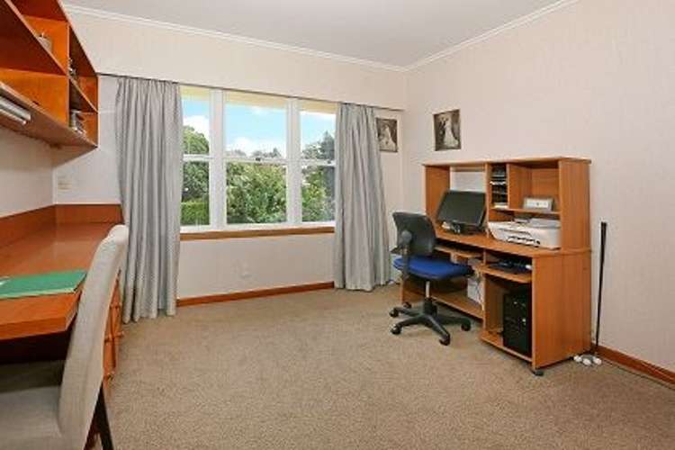 41 Fruitvale Road New Lynn_18