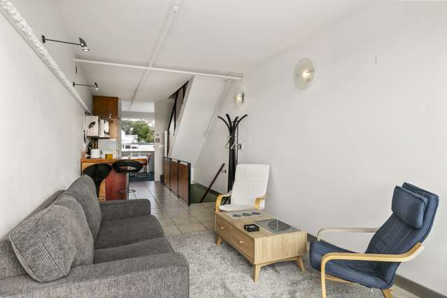 4t/51 Webb Street Mount Cook_4