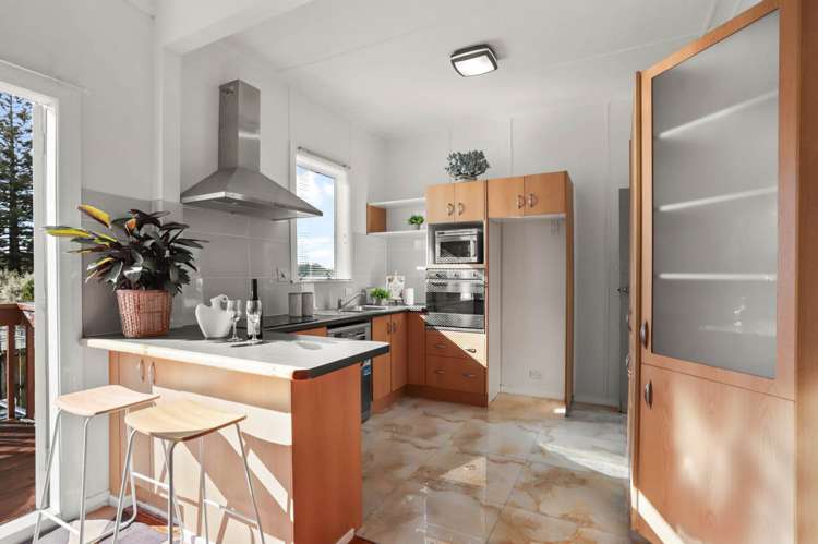 3175 Great North Road New Lynn_5