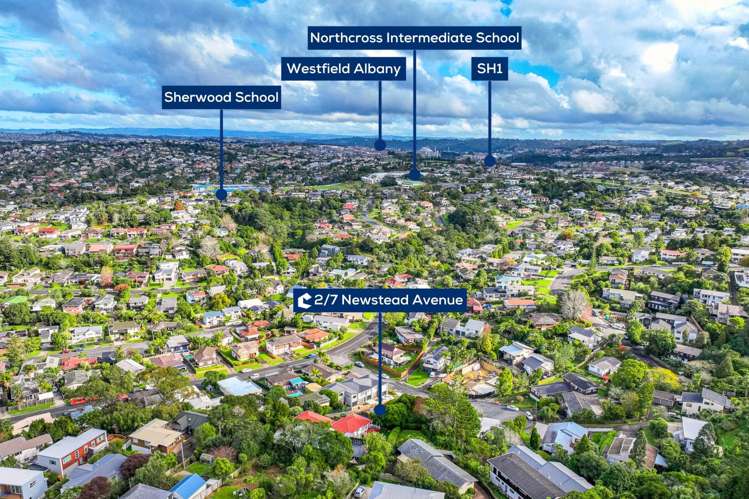 2/7 Newstead Avenue Browns Bay_11