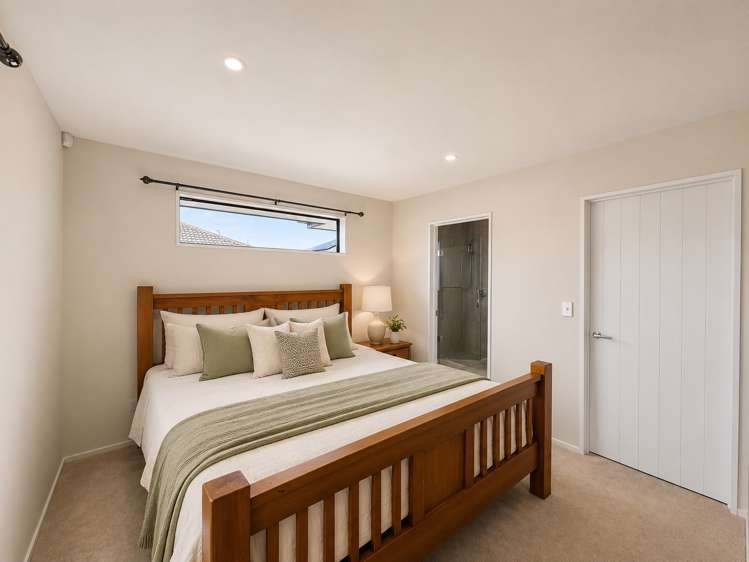 5 Dahlia Drive Wigram_9