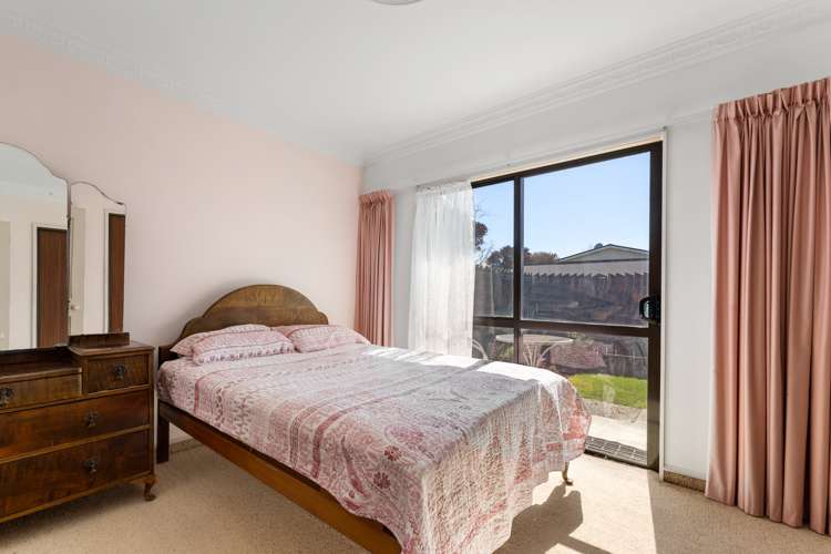 1/40 Burleigh Road Redwoodtown_19