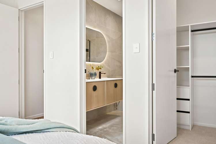 74 Ara Taha Crescent Orewa_11