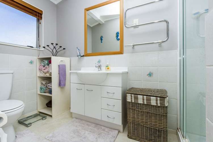 144 Lynn Road Bayview_15