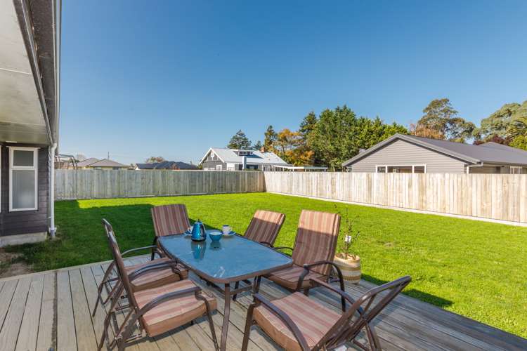 5 Mahi Grove Feilding_23