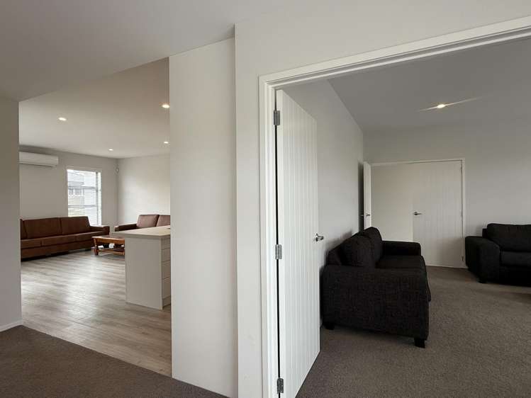 21 Matepu Crescent Pyes Pa_14