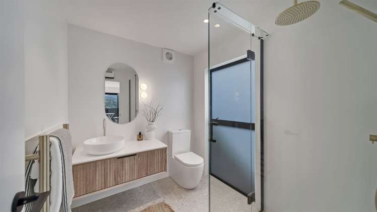 7 Reserve Terrace Lyttelton_21