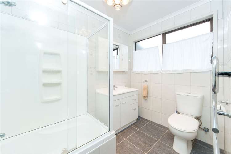 75 Sunvue Road Glen Eden_14