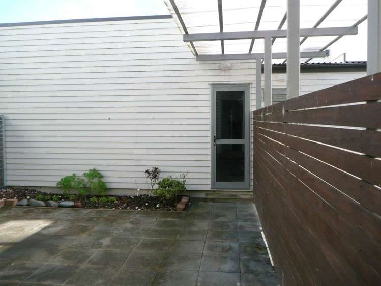 18 Zabeel Crescent Takanini_5