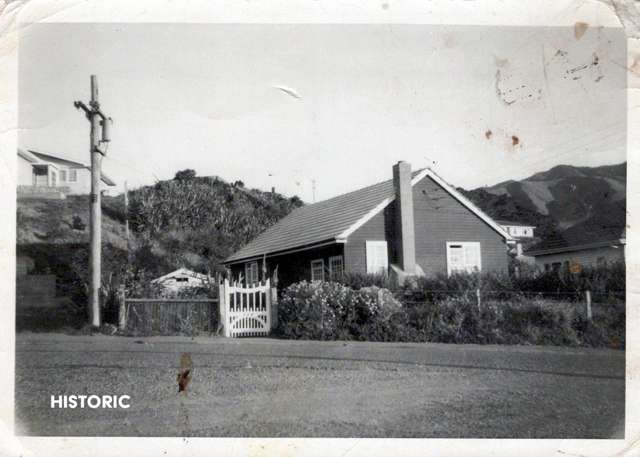 134 Wellington Road Paekakariki_4