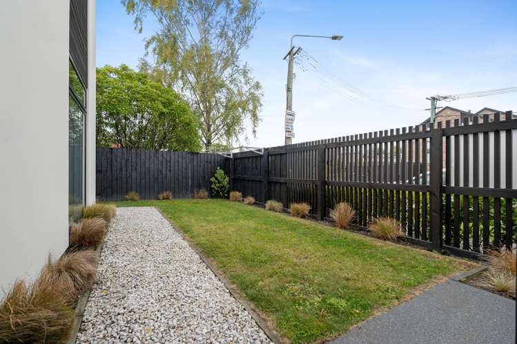 199A Hills Road Edgeware_13