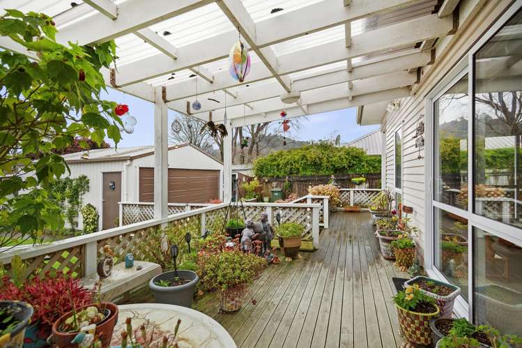 21 Hine Road Wainuiomata_15