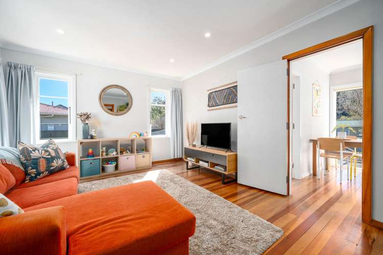 89 Hine Road Wainuiomata_1
