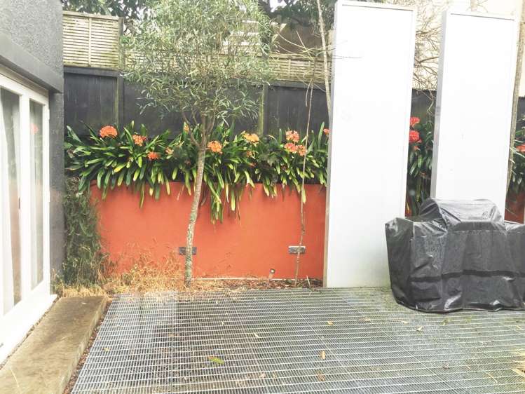 15 Otahuri Crescent Greenlane_18