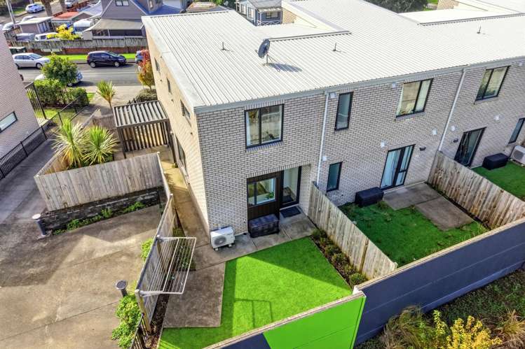 8/18 Titoki Street Te Atatu Peninsula_20