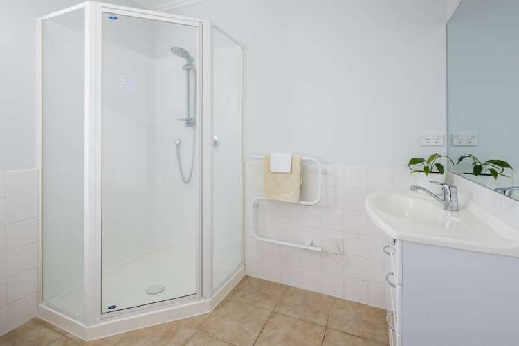 28 Wentworth Drive Rototuna North_14