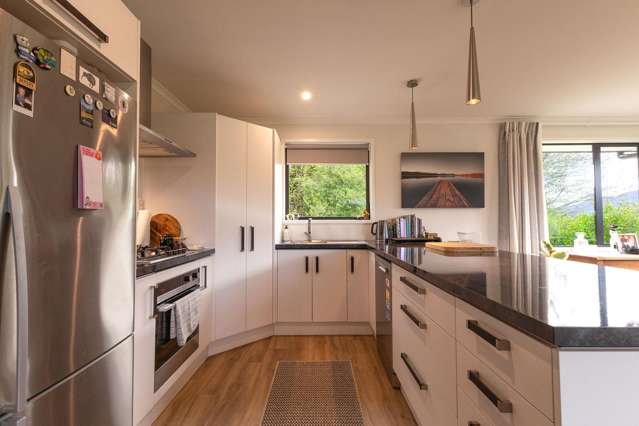 16 Charles Douglas Place Franz Josef / Waiau_4