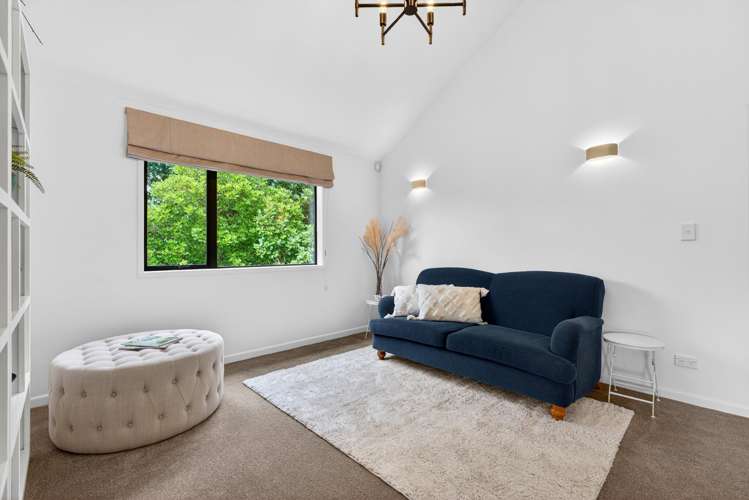 2/8 Calluna Crescent Totara Heights_13