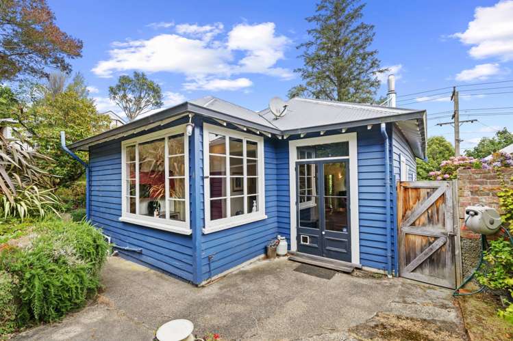 51 Frame Street North East Valley_15