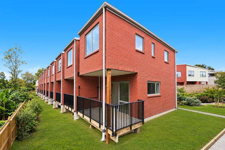 85 Te Ara Wai Mangere East_7
