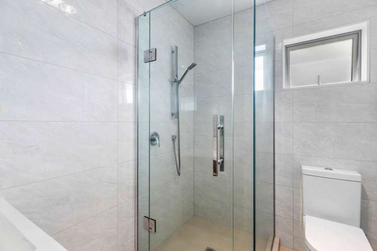 16a Karamu Street Te Atatu Peninsula_14