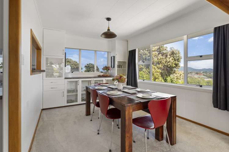 67 Queens Road Waikanae Beach_6