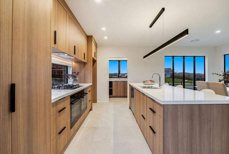 91 Parish Drive Milldale_10