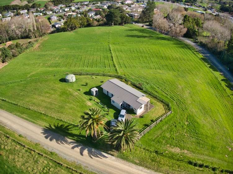 76 Marshall Road Kaiwaka_10