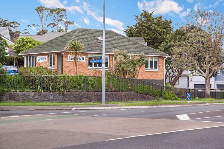 1 Duncan MacLean Link Morningside_11