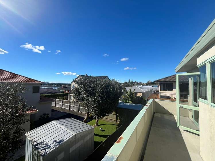 10B Nadine Place Mangere Bridge_8