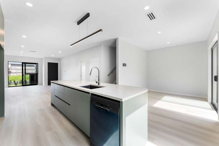 45 Picnic Point Road Hobsonville_2