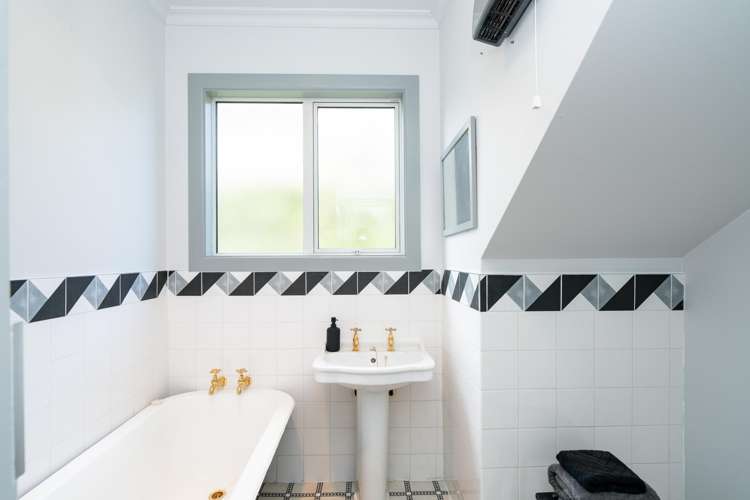 99 Lewis Street Gladstone_24