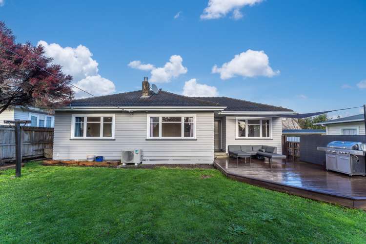 32 Manson Avenue Stoke_14