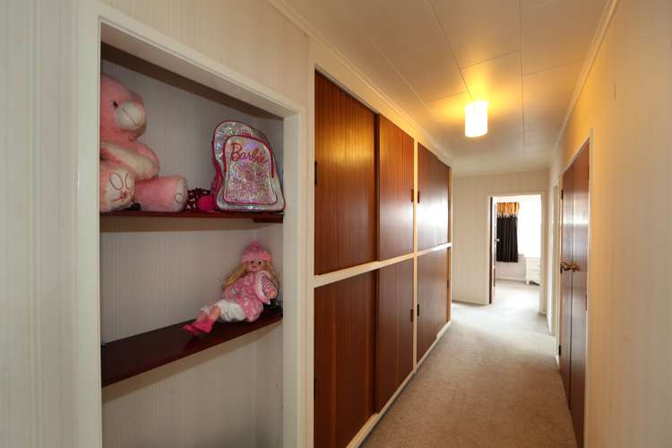 706 Ballantyne Place Frimley_7