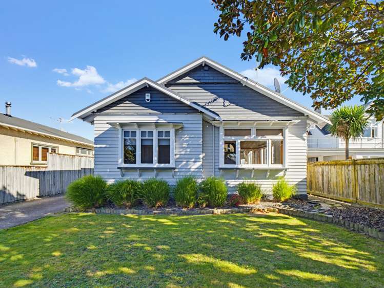 40 Roy Street Papaioea_0