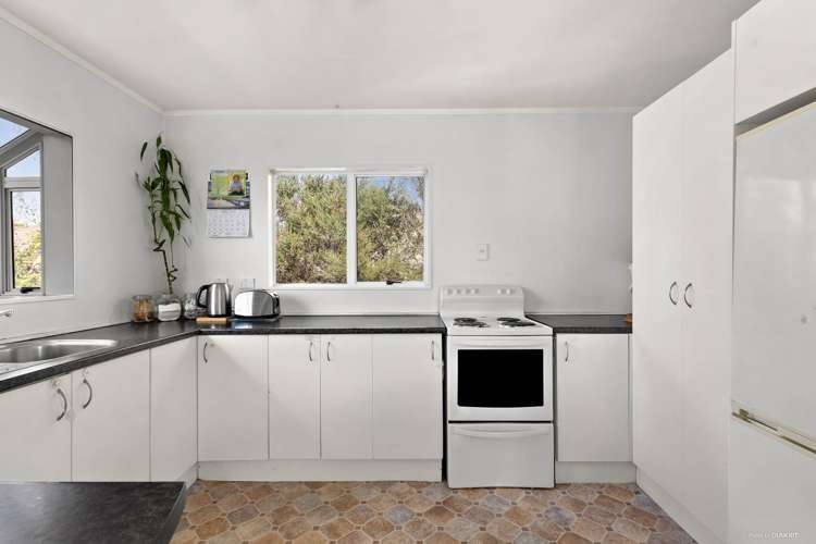 57e Kamara Road Glen Eden_15