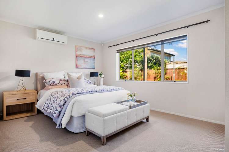 64 Salford Crescent Flat Bush_12