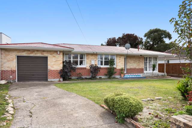 Great family home, great family section