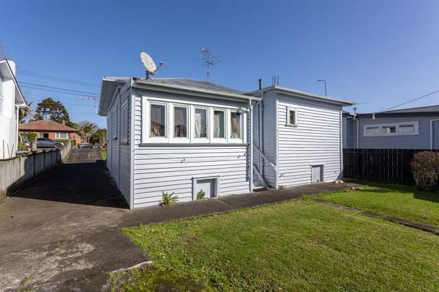 43 St Albans Ave Mount Eden_2