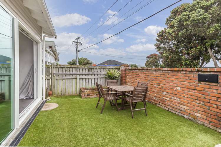 56 Maupuia Road Maupuia_25