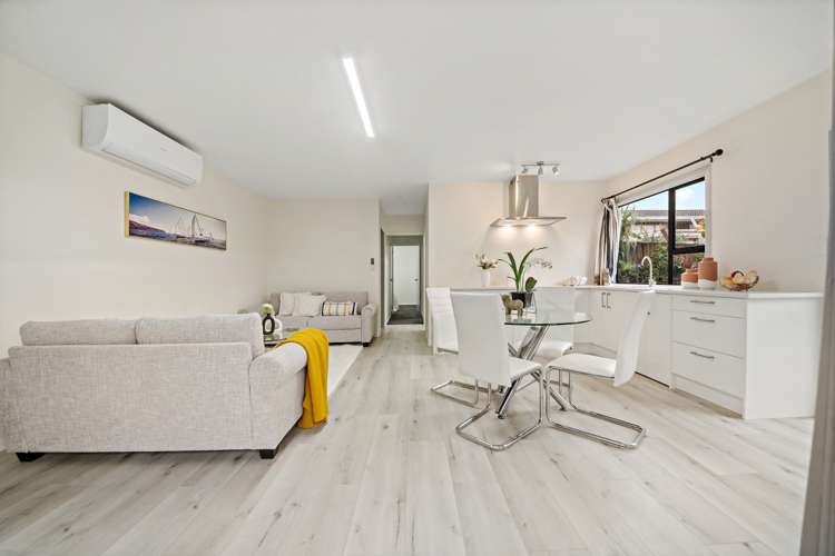 2/7 Duke Street Papakura_35