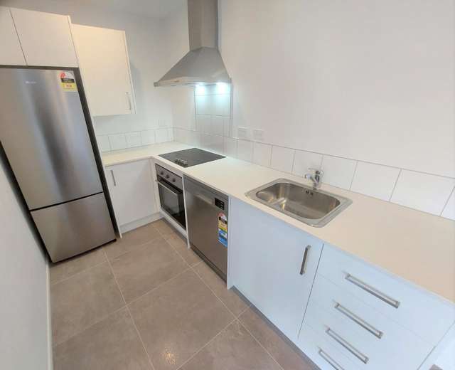 208 Eileen Newey Place 11401_2