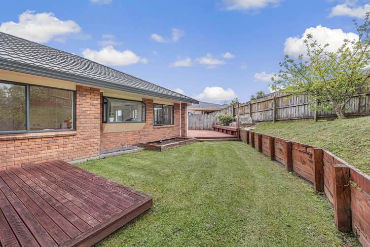 7 Donegal Park Drive Flat Bush_13