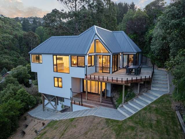 Extensively Renovated Hillside Hideaway