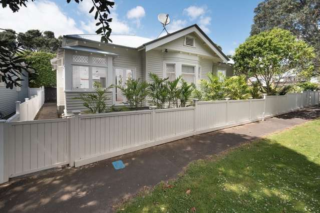 2 Arawa Avenue Devonport_2