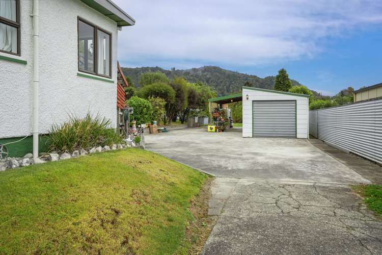 4 Brunner Street Murchison_24
