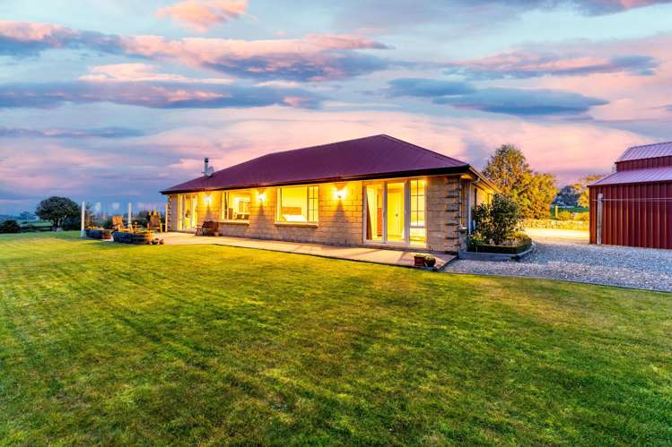 368 Fairview Road Fairview_12